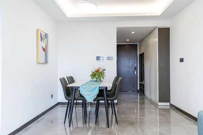 78㎡三居，極簡主義風格+實用搭配，感受生活的輕便與舒適